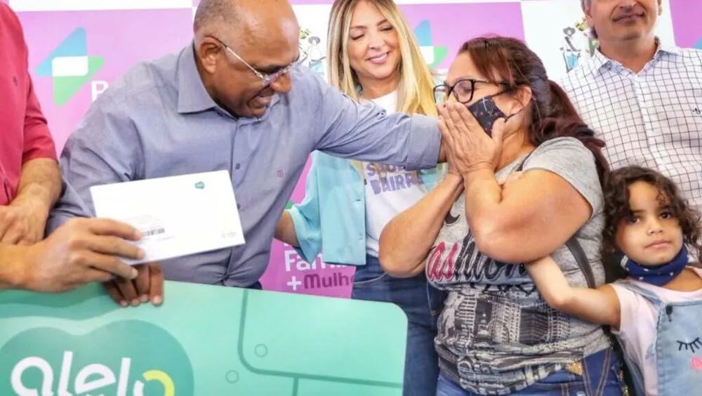 Prefeitura credita R$ 2,7 milhões para 9,1 mil beneficiárias do Renda Família Mais Mulher: valor equivale à penúltima parcela