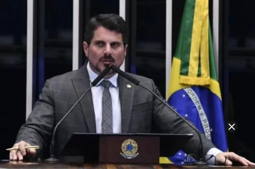 Marcos do Val diz, que foi coagido por
Bolsonaro.