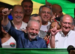 Imagem ilustrativa da imagem Por unanimidade, TSE aprova contas da campanha de Lula e Alckmin