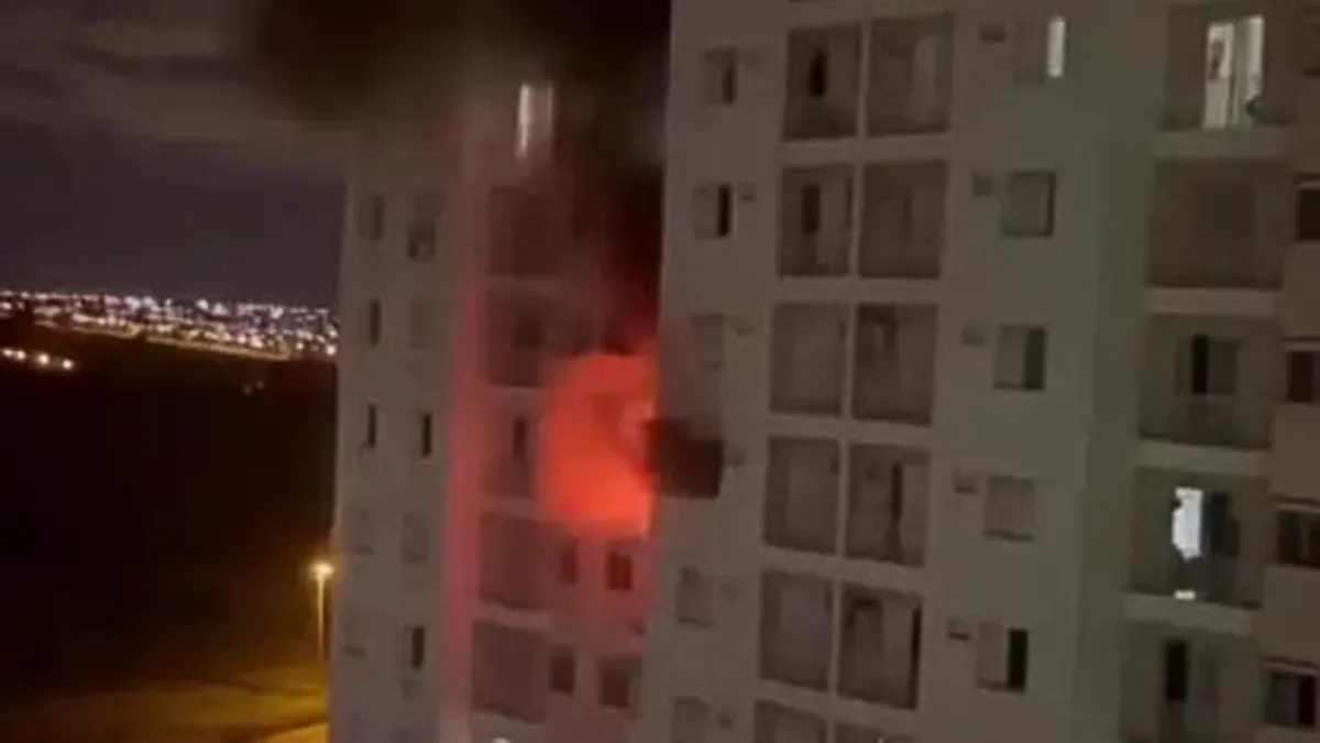 O incêndio teve início por volta de 1h30 da madrugada, ocorrendo no 11º andar do condomínio Itamarati. Foto/reprodução: TV Globo