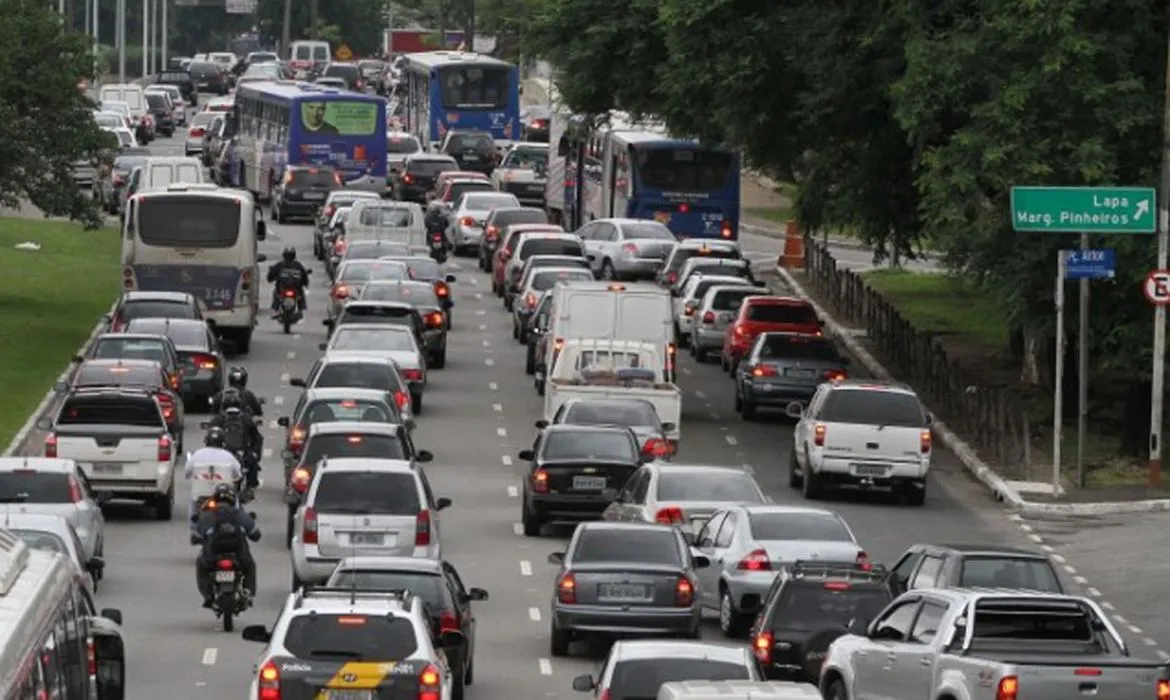 Imagem ilustrativa da imagem Greve de Metrô: São Paulo bate recorde histórico de congestionamento