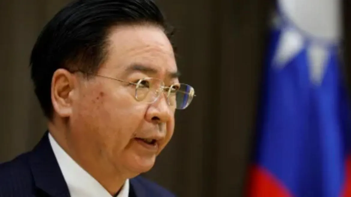 Ministro das Relações Exteriores de Taiwan, Joseph Wu, condenou as ações de Pequim .