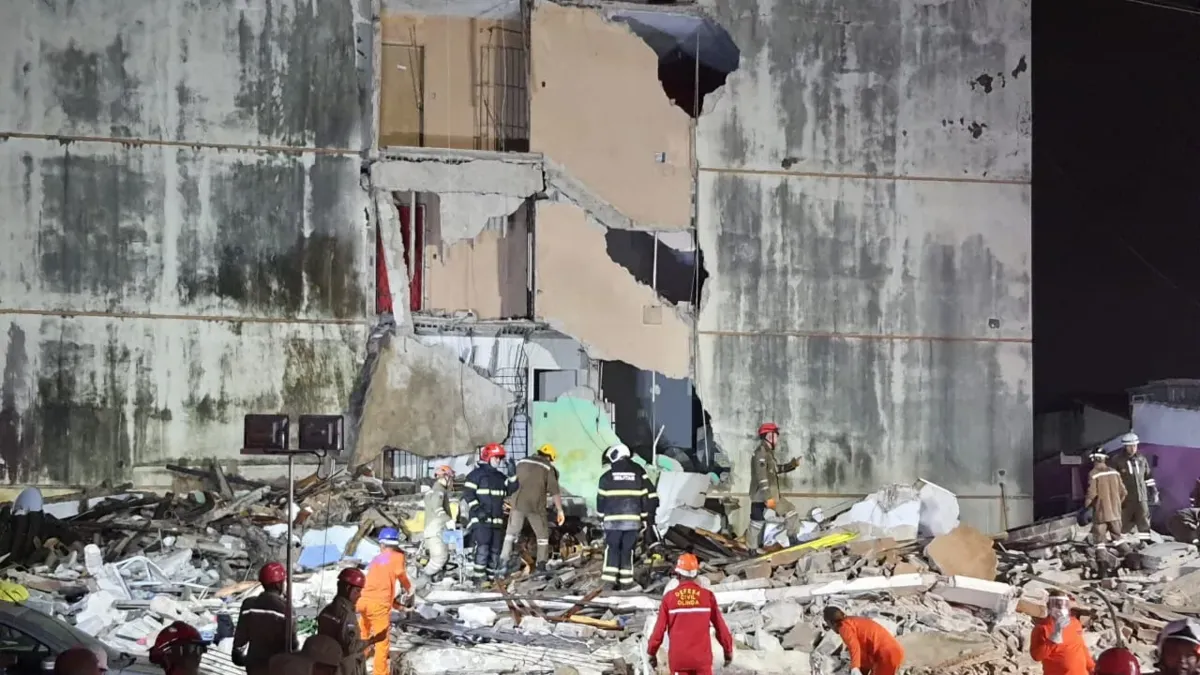 No momento da queda haviam cerca de 16 pessoas no edifício, que tem 32 apartamentos e três andares. Foto/reprodução: TV Globo
