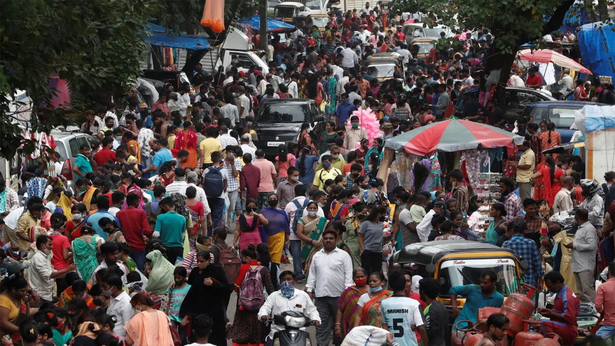 A tendência é de que a população indiana deva alcançar até 2064, cerca de 1,7 bilhão de pessoas. Foto/reprodução: Reuters