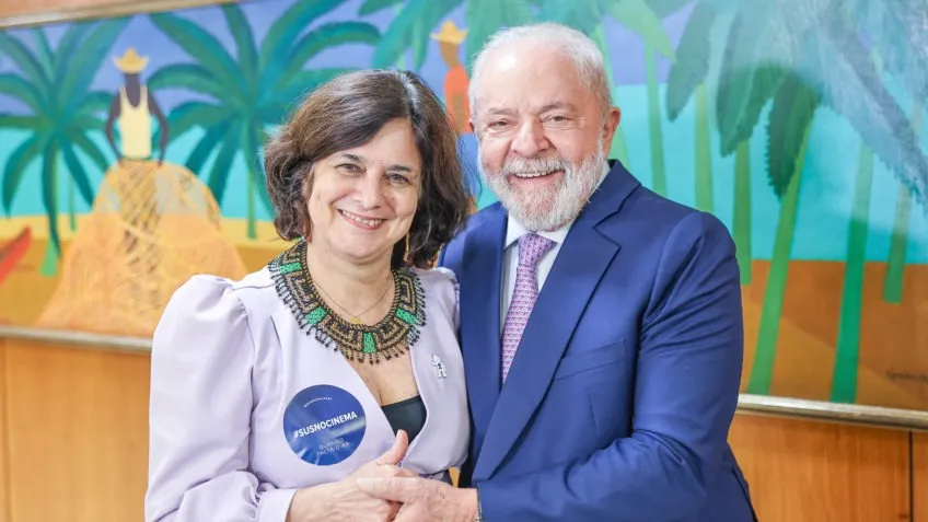 Imagem ilustrativa da imagem Ministério Blindado: Lula avisa que não abre mão de Nísia Trindade