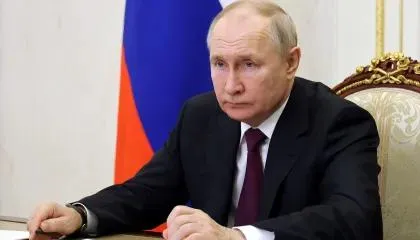 Aqueles que estiverem no caminho da traição serão punidos, diz Putin em apelo ao Grupo Wagner.