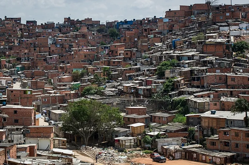 Imagem ilustrativa da imagem Estudos apontam que um em cada mil brasileiros não tem moradia