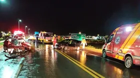 Imagem ilustrativa da imagem Acidente entre dois carros deixa 9 feridos na BR-040, em Cristalina
