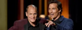 Imagem ilustrativa da imagem Matthew McConaughey sugere que Woody Harrelson pode ser seu irmão biológico