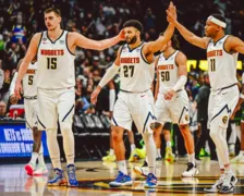 Imagem ilustrativa da imagem Nuggets eliminam Suns e vão à final do Oeste na NBA; Celtics empatam série