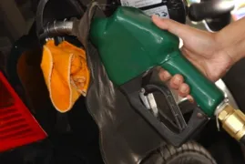 Imagem ilustrativa da imagem Mexida no ICMS faz a gasolina subir em quase todo o País