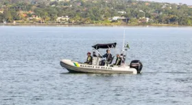 Imagem ilustrativa da imagem Marinha intensifica busca por desaparecidos após naufrágio em SC