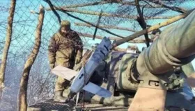Imagem ilustrativa da imagem Soldados ucranianos alertam sobre ameaça de drones russos de baixo custo