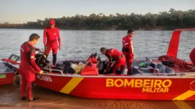 Imagem ilustrativa da imagem Bombeiros buscam por piloto desaparecido após acidente em rio