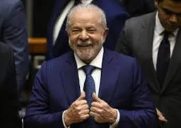 Imagem ilustrativa da imagem 40% dos brasileiros classificam o Governo Lula como positivo