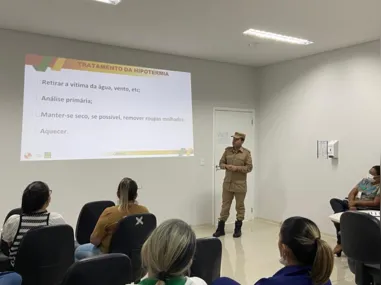 Imagem ilustrativa da imagem Prevenção de afogamentos é tema de palestra na Policlínica de Goiás
