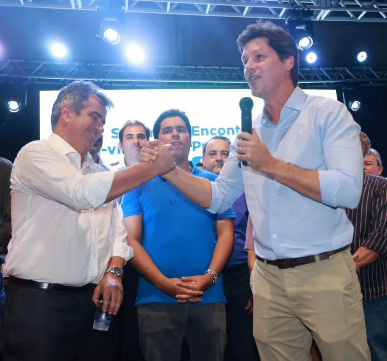 Daniel Vilela participa do encontro do Progressistas, ao lado do presidente nacional do partido, Ciro Nogueira, e do ministro dos Esportes, André Fufuca.