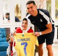 Imagem ilustrativa da imagem Cristiano Ronaldo pode receber possível punição por ato de carinho em fã iraniana