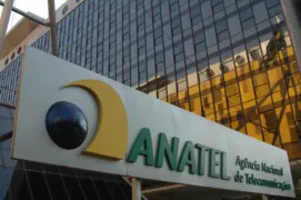 Imagem ilustrativa da imagem Nova diretriz da Anatel poderá cortar internet de celular após 20 dias de atraso