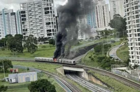 Imagem ilustrativa da imagem Incêndio em vagão de metrô interrompe a circulaçao de trens