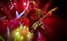 Imagem ilustrativa da imagem The Offspring repassa hits dos seus 40 anos em show no Lollapalooza nesta sexta