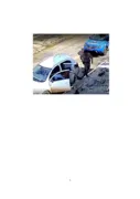 Imagem ilustrativa da imagem Motorista foge de abordagem levando policial dentro do carro