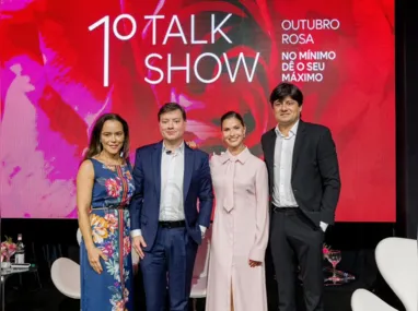 Imagem ilustrativa da imagem Com Andressa Suita e profissionais da saúde, 1º Talk Show Outubro Rosa da Lumini é um sucesso