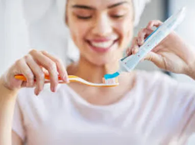 Imagem ilustrativa da imagem Guia do sorriso radiante: a pasta de dente ideal para cada momento da vida