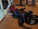 Motorista atropela entregador e foge