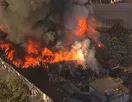 Incêndio atinge galpão de recicláveis na zona leste de São Paulo