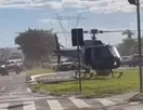 Helicóptero da PM atinge placa de trânsito e faz pouso de emergência