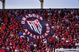 Imagem ilustrativa da imagem Torcida do Atlético-GO esgota ingressos para a final do Goianão em tempo recorde no estado