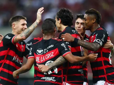 Imagem ilustrativa da imagem Flamengo vence São Paulo e aumenta pressão sobre Carpini