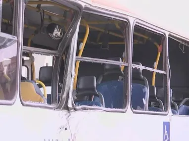 Imagem ilustrativa da imagem Acidente entre ônibus e trem, foi responsabilidade do motorista do ônibus