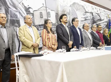 Imagem ilustrativa da imagem IHGG celebra jornalista Batista Custódio em lançamento de livro