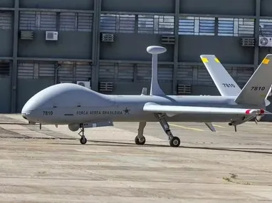 Imagem ilustrativa da imagem Força Aérea usa drone para identificar pessoas em situação de risco no RS