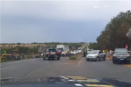 Imagem ilustrativa da imagem Forças de segurança pública dão início a desbloqueio de rodovias, em Goiás