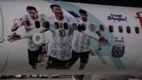 Imagem ilustrativa da imagem Argentina desembarca no Catar para disputa da Copa do Mundo