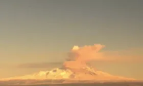 Imagem ilustrativa da imagem Vulcão na Rússia volta à atividade após 15 anos