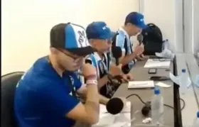 Imagem ilustrativa da imagem Jornalista desmaia durante transmissão de jogo do Grêmio; assista