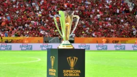 Imagem ilustrativa da imagem Palmeiras vence de virada e conquista a Super Copa do Brasil