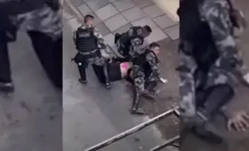 Imagem ilustrativa da imagem Barbie? Polícia prende homem violento e calcinha rosa aparece