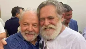 Imagem ilustrativa da imagem José de Abreu está preocupado com Lula após morte de presidenciável do Equador