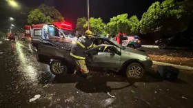 Imagem ilustrativa da imagem Acidente de carro deixa duas irmãs mortas