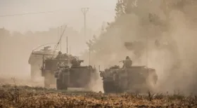 Imagem ilustrativa da imagem Porta voz de Israel afirma que exército retomou controle de territórios ao sul do país atacados pelo Hamas