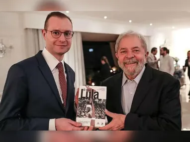 Imagem ilustrativa da imagem Ponto para Lula: Cristiano Zanin é o novo Ministro do Supremo Tribunal Federal