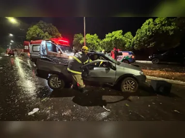 Imagem ilustrativa da imagem Acidente de carro deixa duas irmãs mortas