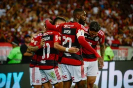Imagem ilustrativa da imagem Palmeiras é massacrado pelo Flamengo e perde chance de virar líder do Brasileirão