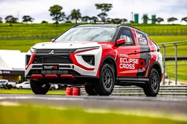 Imagem ilustrativa da imagem Mitsubishi lança o Eclipse Cross R para competição de rally