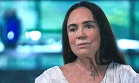 Imagem ilustrativa da imagem Regina Duarte nega volta à TV e diz que se arrepende de ter entrado na política